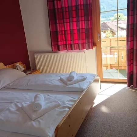Gemuetliche Zimmer In Mariapfarr Mit Balkon 民宿